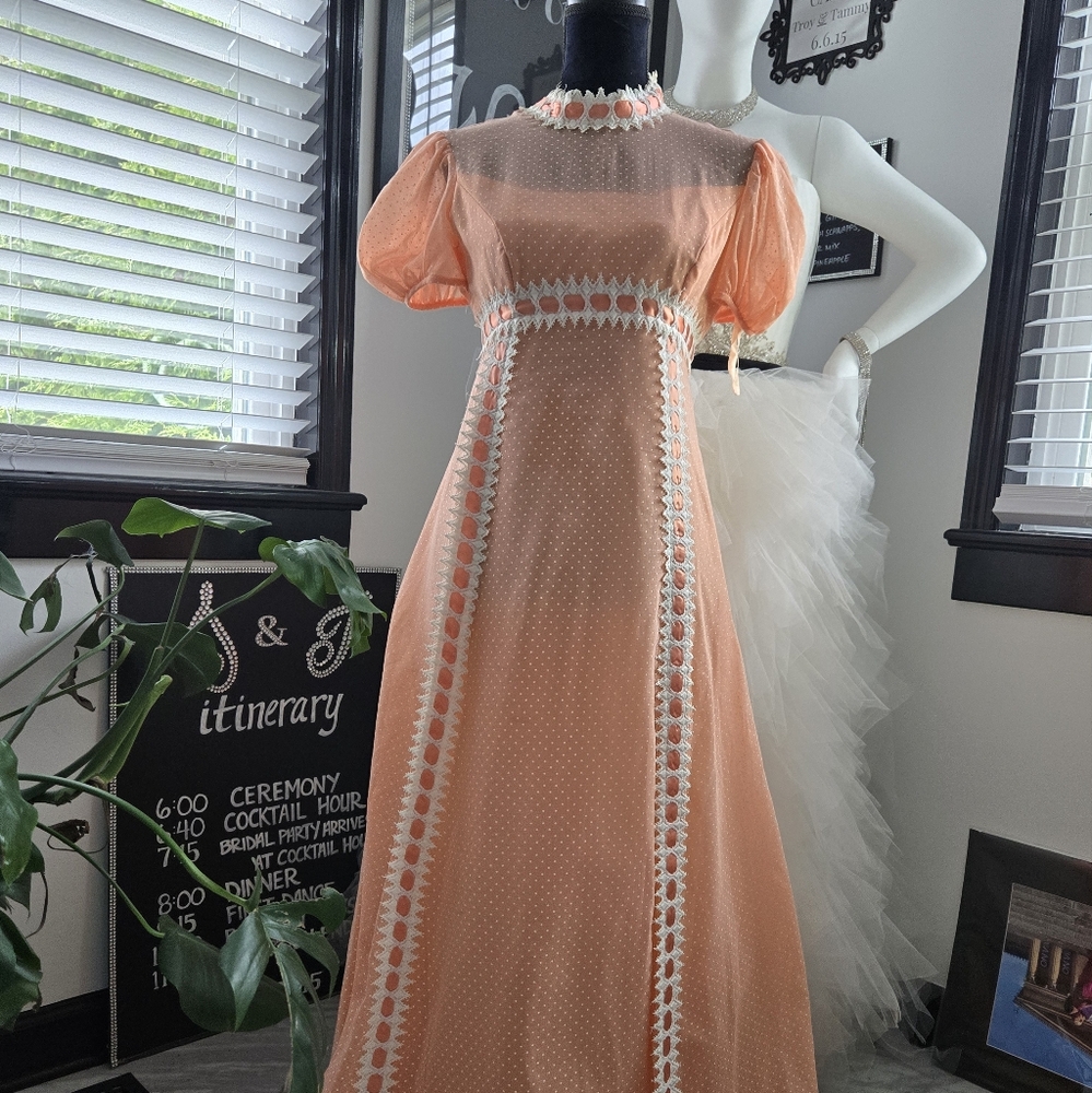 Vintage Orange Puff Sleeve Maxi Dress
